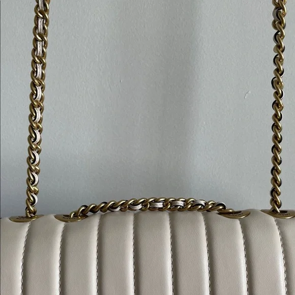 Coach Madison Cream Quilted leather Bag purse LIKE NEW w/dust bag $495 retail - Picture 14 of 16
